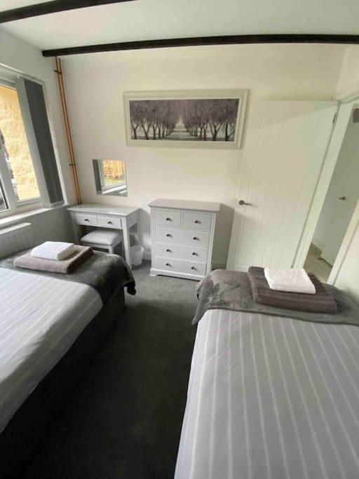 Beautiful Renovated Former Coach House Llandeilo Εξωτερικό φωτογραφία
